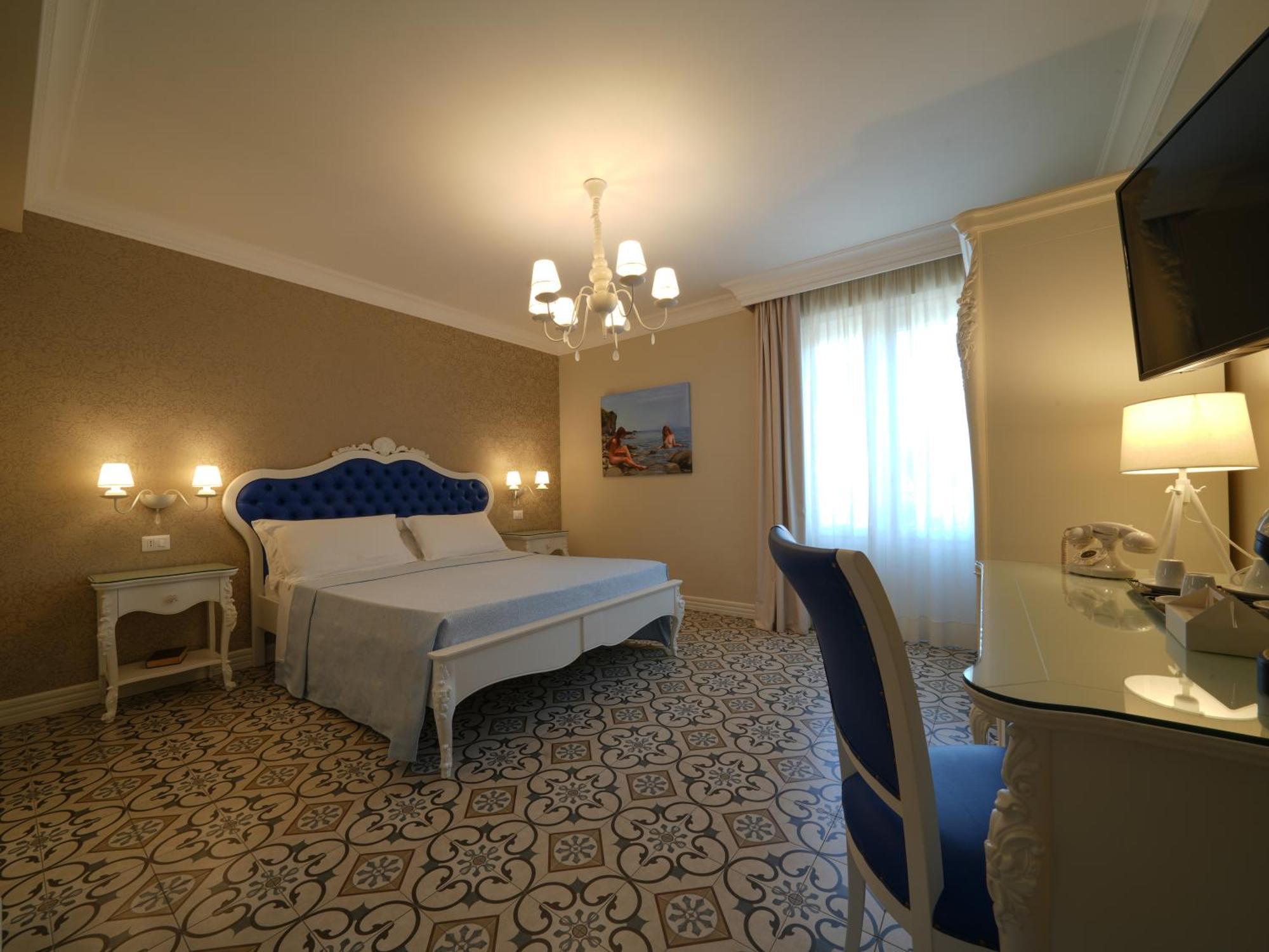 Sui Generis Tropea Luxury Rooms 외부 사진