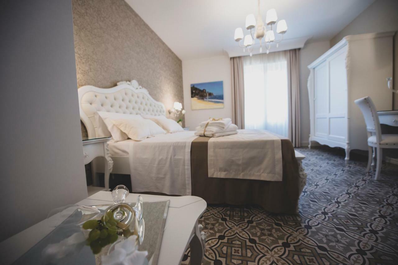 Sui Generis Tropea Luxury Rooms 외부 사진